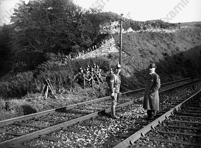 WW1-761322 
 Troops guard Blackpool end of Cork railway tunnel during the First World War. Ref. 241-15