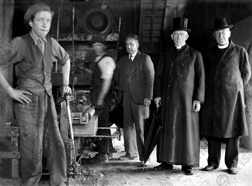 1262416 1262416 
 Visit of Bishop Cohalan, Bishop of Cork to Ballinphellig brick factory, near Ballinhassig, Co. Cork. 05/06/1935 Ref. 534B Old black and white