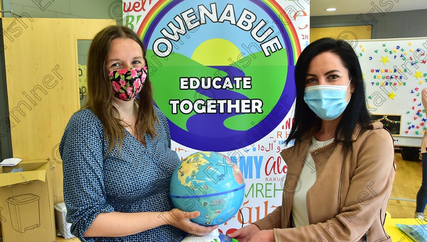 dan-together-2 
 Getting ready for the opening of the Owenabue Educate Together School in Carrigaline, Cork, were school principal Trina Golden. and teacher Michelle Collins. Picture Dan Linehan