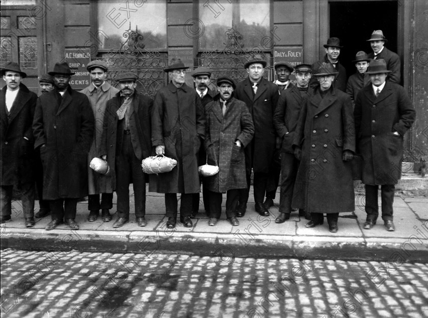 425831 
 The Cunard liner Lusitania, carrying 1,918 passangers and crew, was hit by a torpedo fired from a German U-boat at 2.00 p.m. on the afternoon of May, 7th., 1915. 764 people survived the sinking. Some of the survivors are pictured at Cobh (Queenstown) shortly after the event. 08/05/1915 Ref. 44
Old black and white war ships boats tragedies