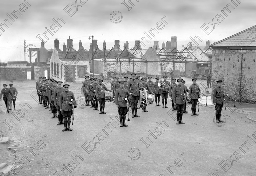 786601 
 For 'READY FOR TARK'
Soldiers of the Irish Free State Army take over a ruined Michael (Collins) Barracks at Old Youghal Road, Cork at the end of the Civil War in 1923 Ref. 1549 old black and white troops