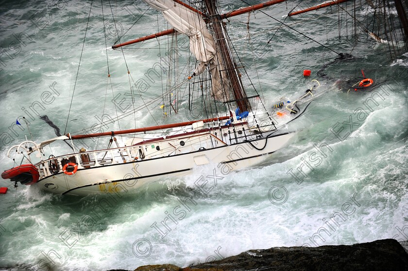 Astrid-ship-5 
 XXjob 24/07/2013 NEWS The Dutch training ship Astrid on the Rocks near the entrance to Oysterhaven Harbour.
Picture: Denis Scannell