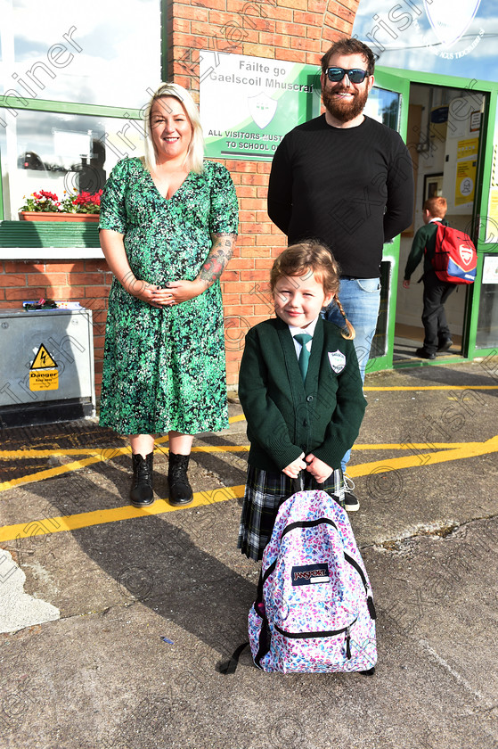 EOHMhuscrai04 
 31st August 2020....... Mia Ni Bhraonáin on her first day at Gaelscoil Mhuscrai in Blarney yesterday with her parents Stephen Brennan and Lisa Walsh Picture: Eddie O'Hare